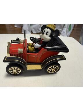 Vintage 1981 Walt Disney Mickey Mouse 1908 Toy Car Tin Masudaya Corp figurine